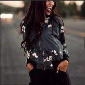 82. Albion | Green Orchid Floral Full‑Zip Bomber Jacket – Large